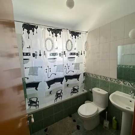 Cosy In Kato With Pool Access Апартаменты